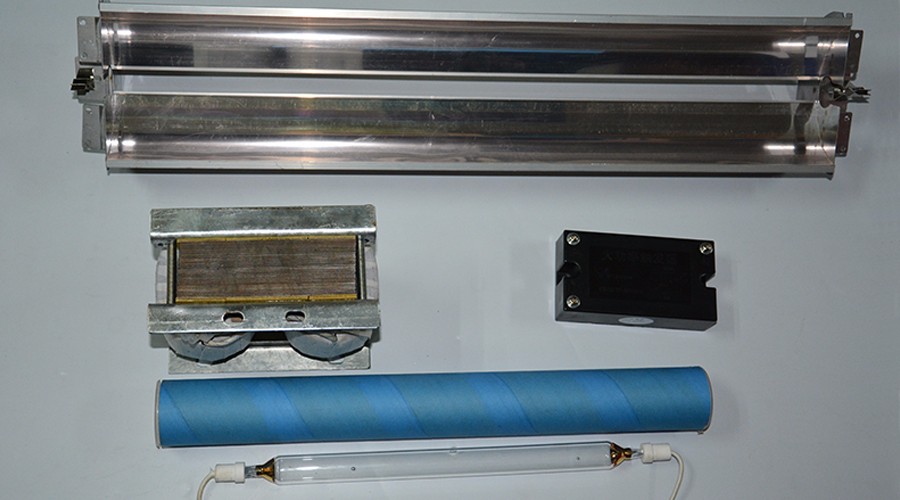 uv固化機(jī)觸發(fā)器1~3.5kw.jpg uv固化機(jī)觸發(fā)器1~3.5kw.jpg